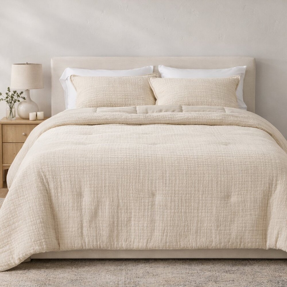 Casaluna Textured Chambray Cotton Comforter Set Full/Queen – White